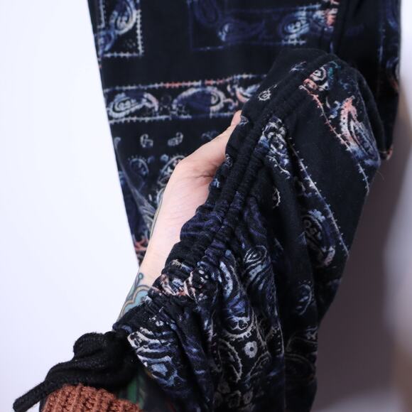 PAM & GELA Tie Dye Sleeveless Ruched Dress Black Base Print Casual Women's 0 - Picture 10 of 13